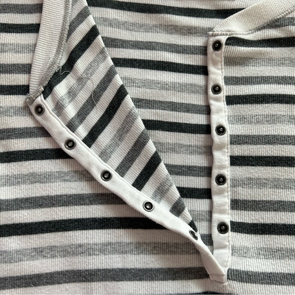 Aero Y2K Long Sleeve🌸 - Picture 9 of 9